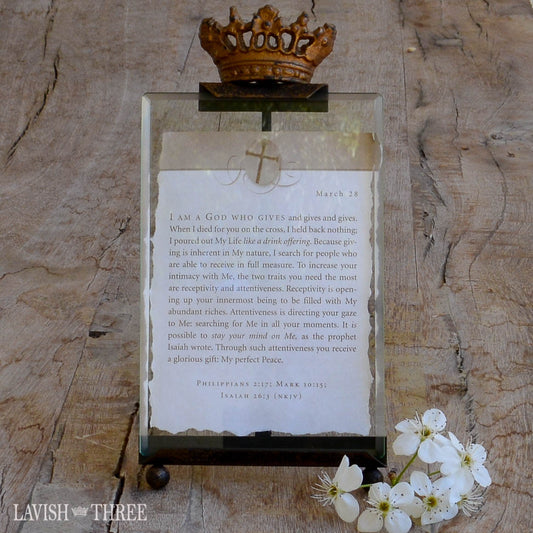 4"x6" vertical standing floating glass frame with brass crown lavish three 3
