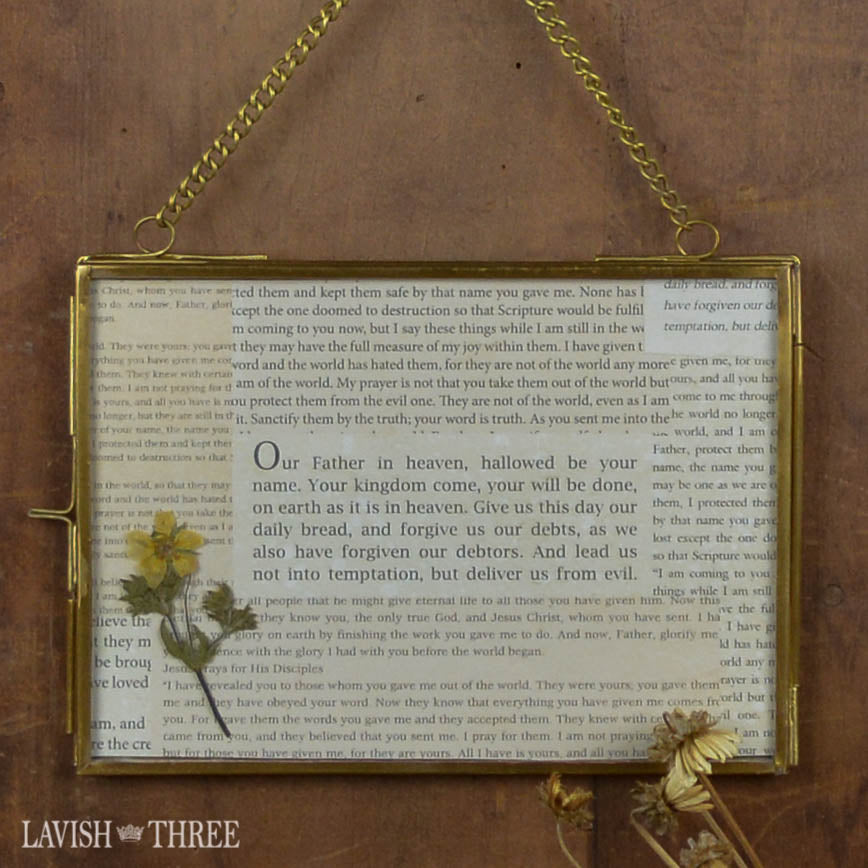Our Heirloom & Little Treasure Trove frames . . . beautiful gifting ideas!