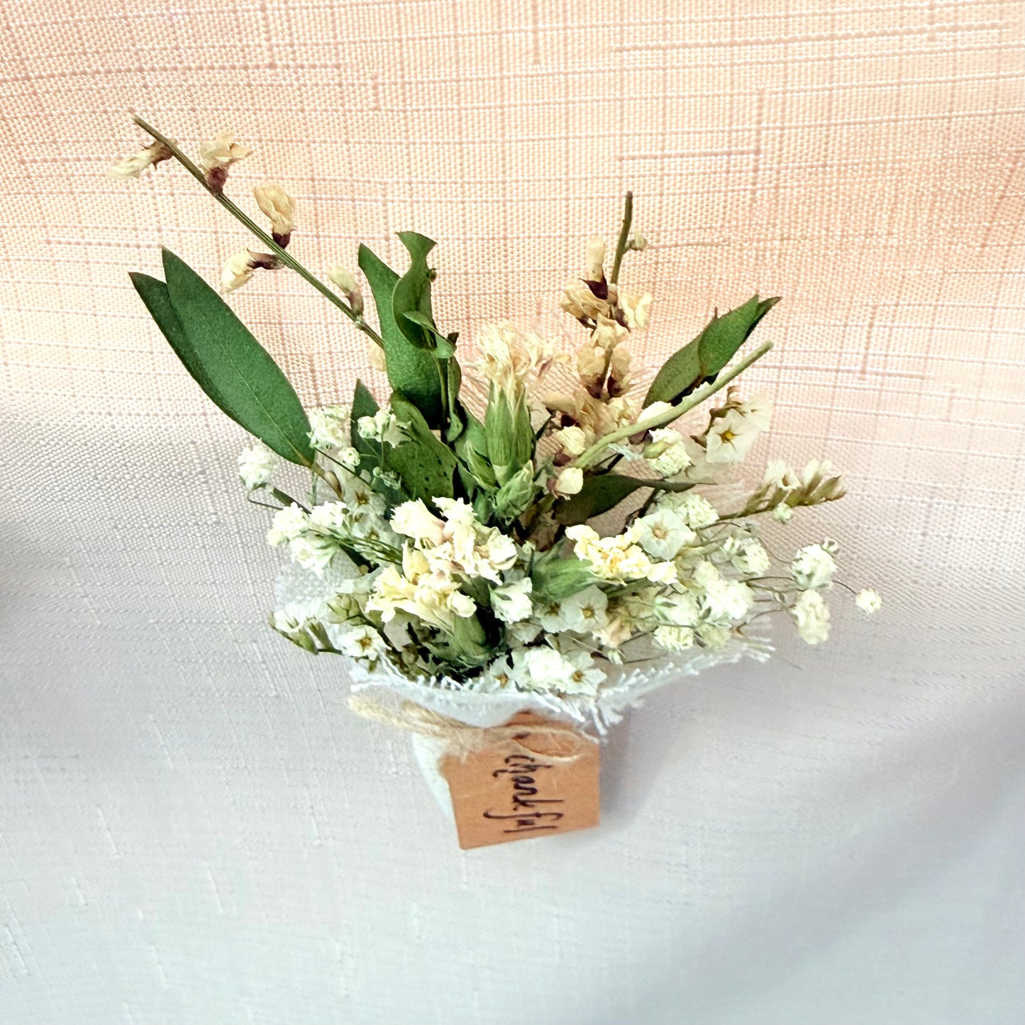Lavish Petal Note - Mini Bouquet Magnet