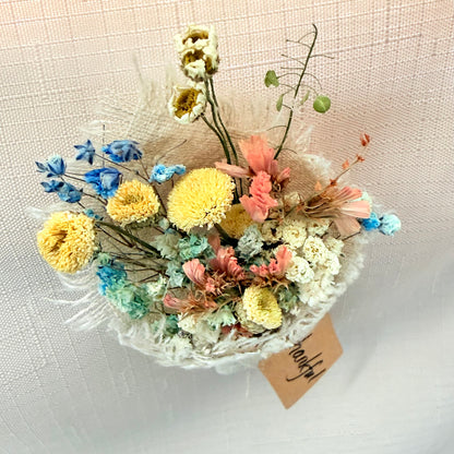 Lavish Petal Note - Mini Bouquet Magnet