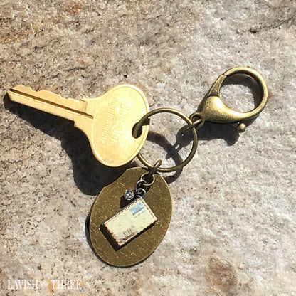 "Welcome Home" key-ring