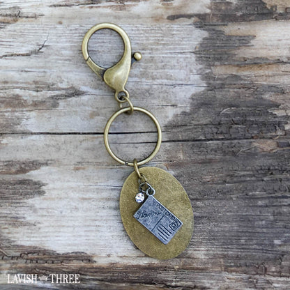 "Welcome Home" key-ring