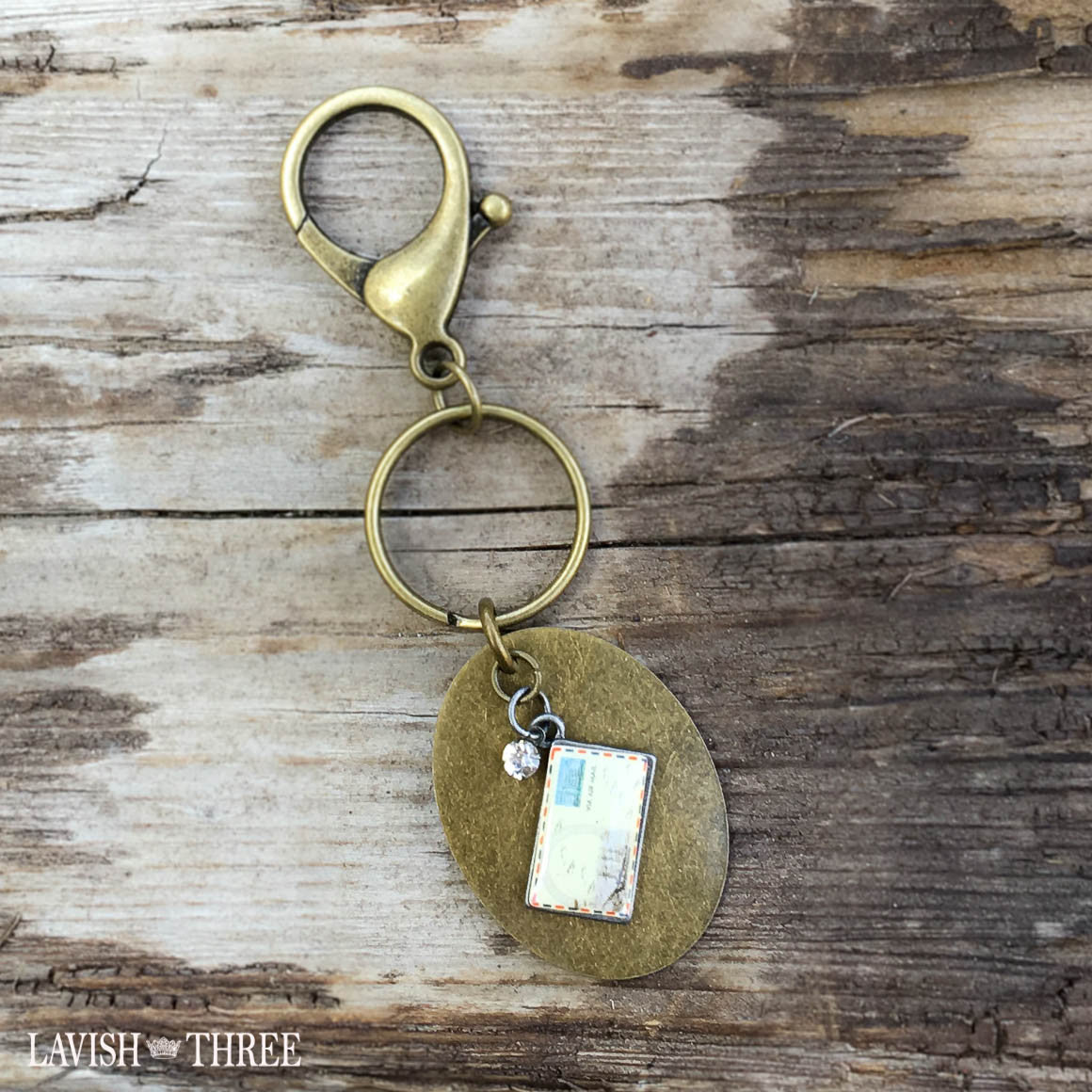 Welcome Home key-ring chain in antique brass finish with purse hook -  Lavish Three